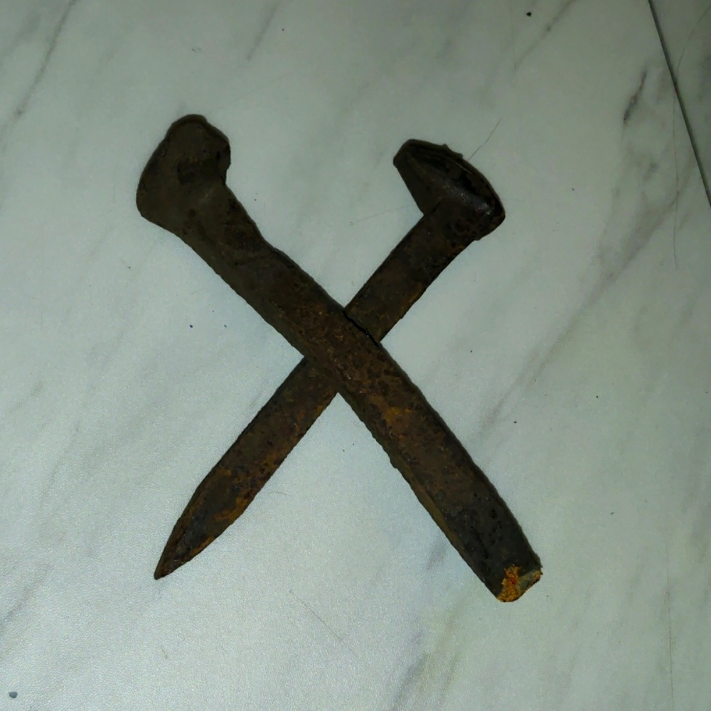 1928 Iron rail road spikes